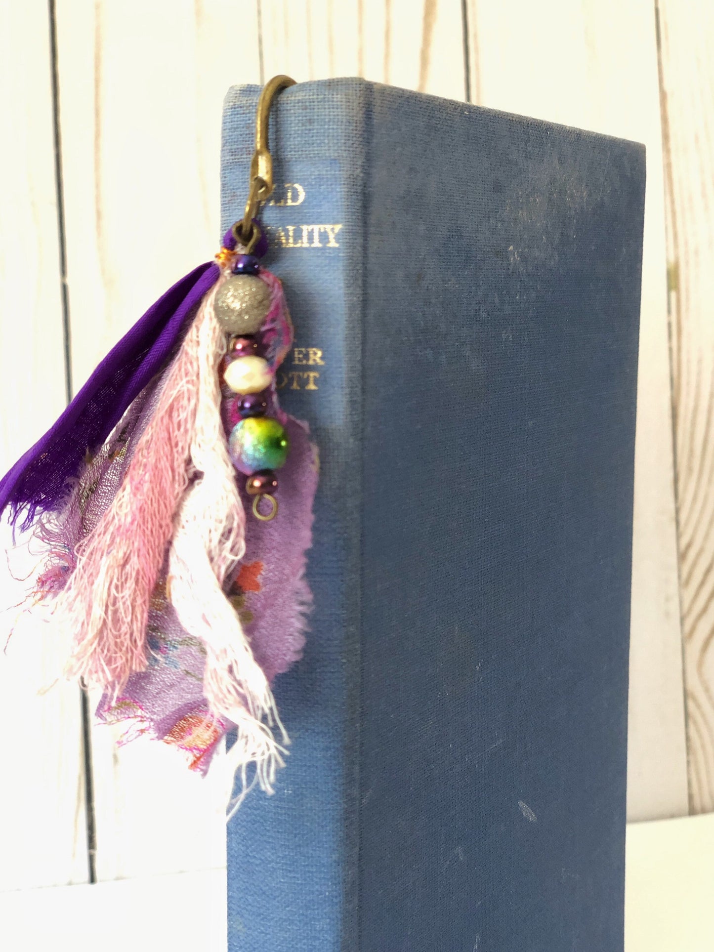 Metal Bookmark with Beads, Book Spine Jewelry, Decorative Page Marker with Charm, Bookish Gift ideas for Bookworms, Planner Spine Decor gift