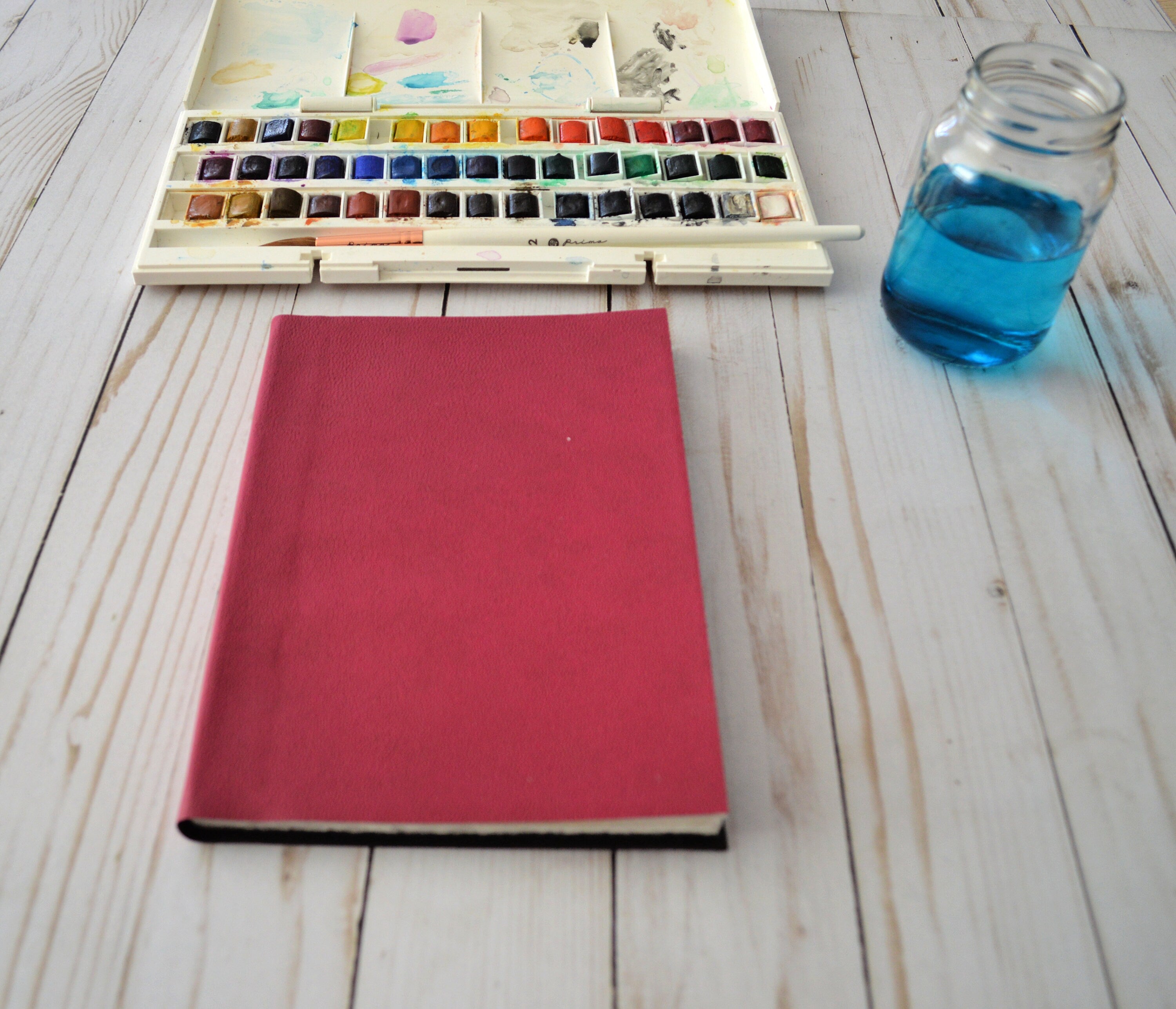 Watercolor Journal Sketchbook with 300gsm Fabriano Artistico hot