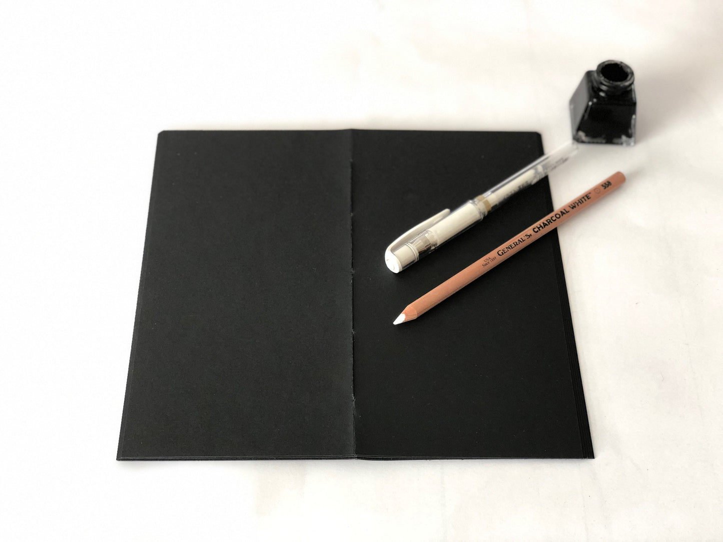 Small Sketchbook with Black Pages, TN or Cahier Insert Refill with Black Drawing Paper Pocket Black Booklet for White Drawing Creative Gift