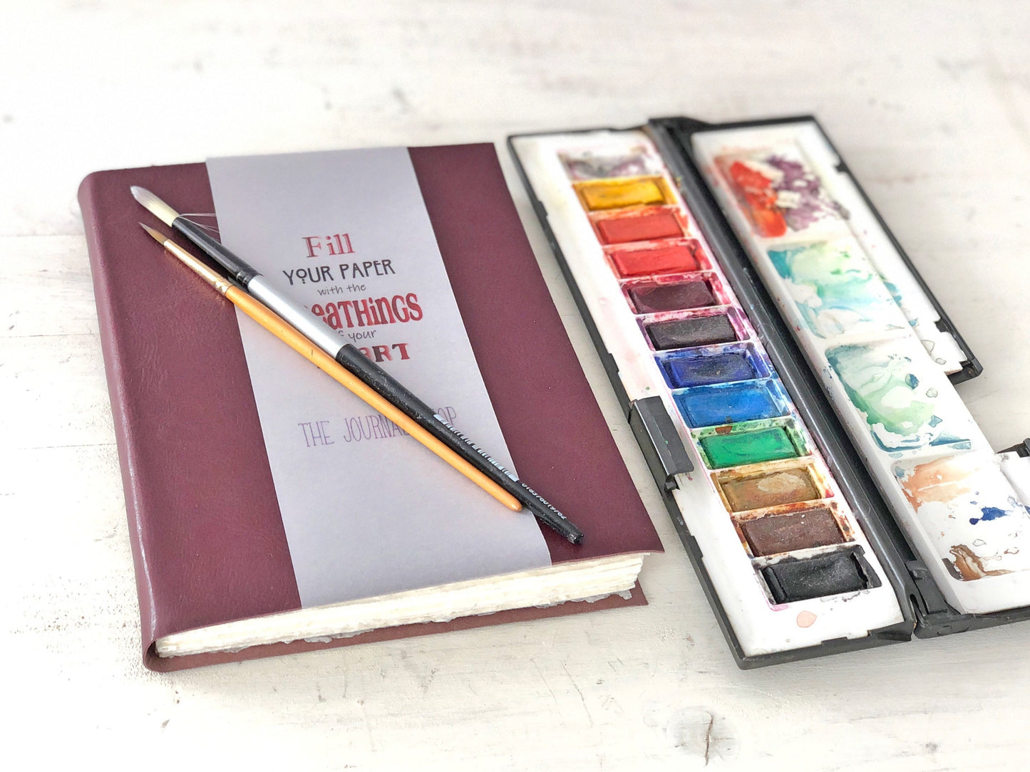 Thick Watercolor Travel Journal Sketchbook with 140 lbs(300 gsm) Fabriano Artistico Cotton Paper & Pl Leather