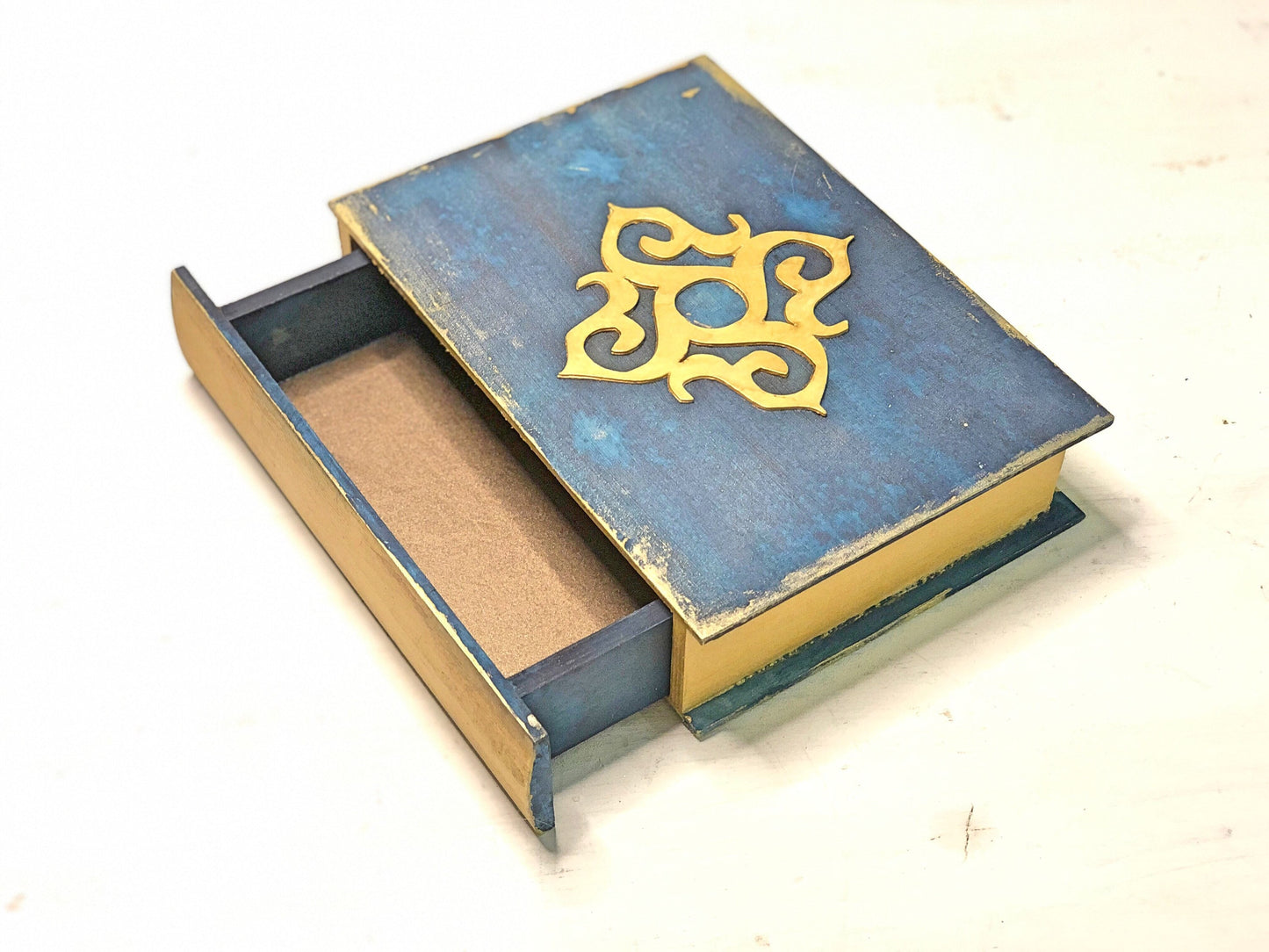 Spellbox with Eternity Magic Symbol, Fantasy Book Box with Secret Spine Drawer, Gift for Fantasy and Witchcraft Lovers, Dice Box