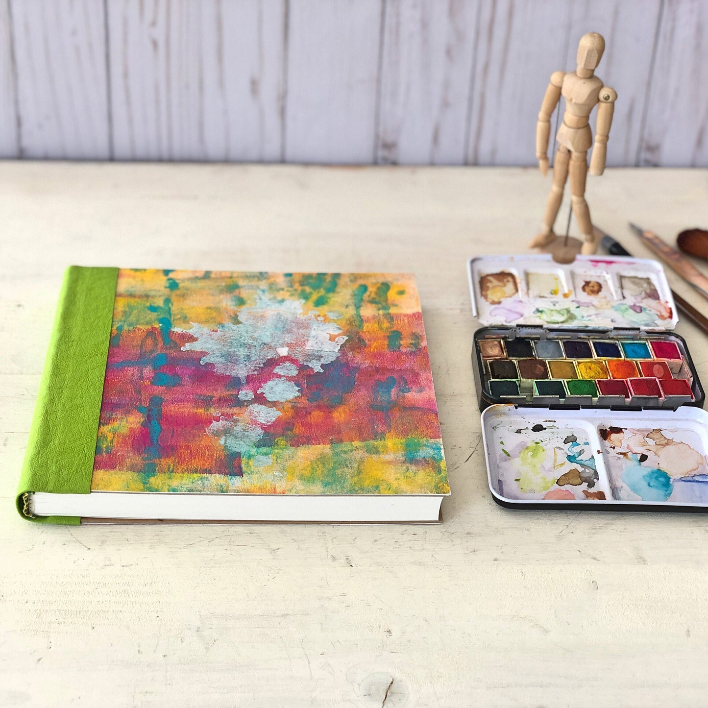 Square Hardcover Watercolor Drawing Notebook, Artist Blank Sketchbook Art Journal  8"x 8"  with 120lb Fabriano mixed media paper, Diary Book